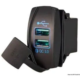 Power socket with dual USB
