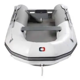 Inflatable high rigidity pneumatic tender.
