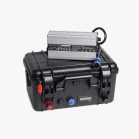 BATTERIA LITIO IN VALIGIA NAUTICA 12V-100AH BMS BT