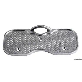 Stern protector plate with ring.
