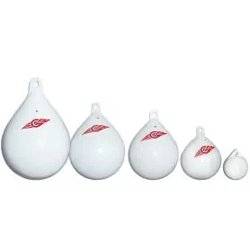 WHITE PEAR-SHAPED FENDER cm. 26 X 36